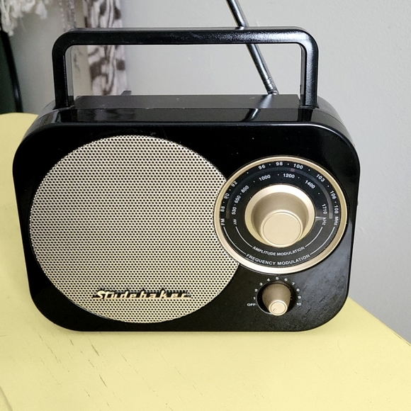 Studebaker Other - Radio